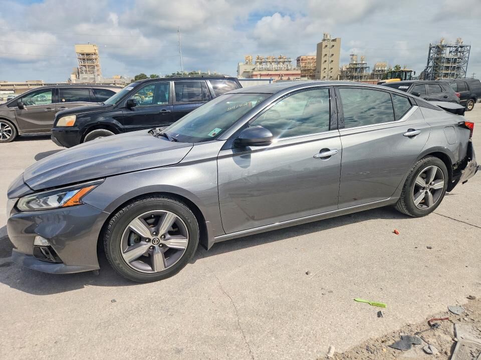 2019 NISSAN Altima