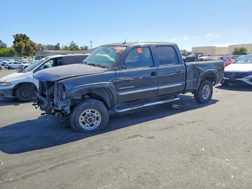 2004 GMC Sierra