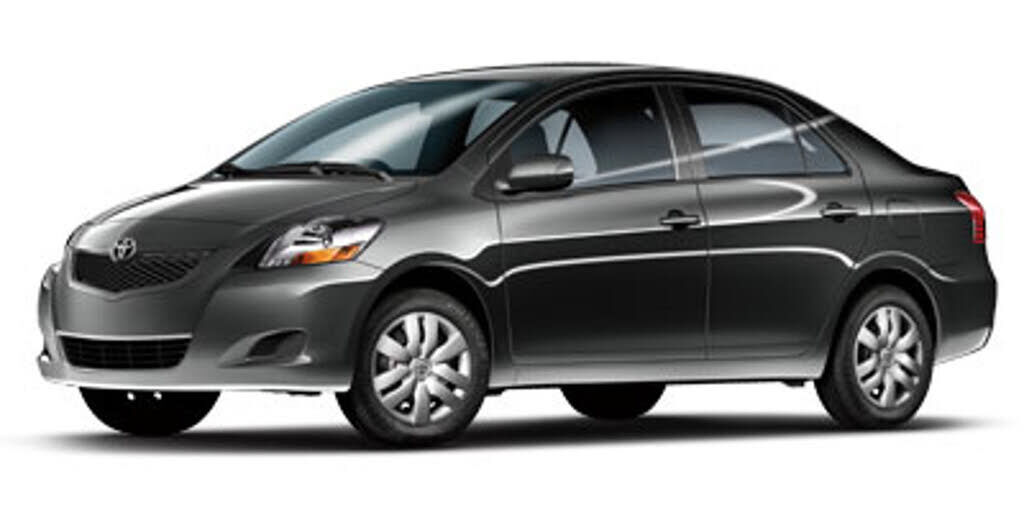 2011 TOYOTA Yaris