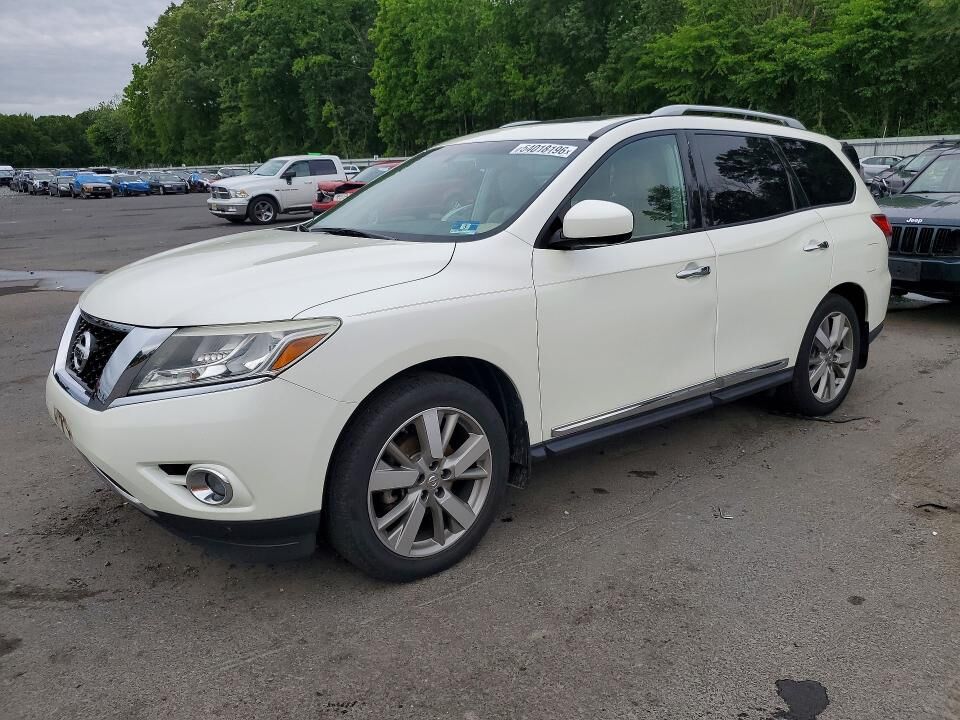 2016 NISSAN Pathfinder
