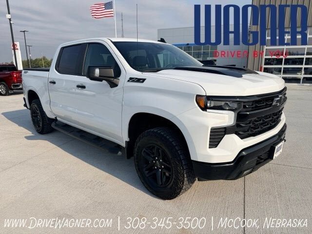 2024 CHEVROLET Silverado