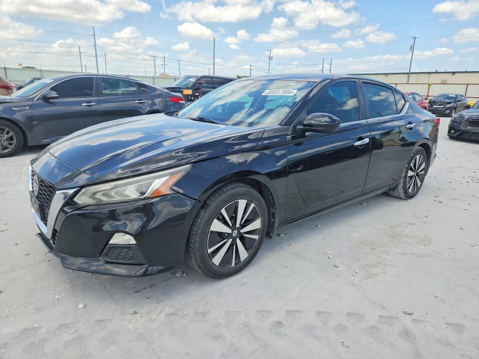 2021 NISSAN Altima