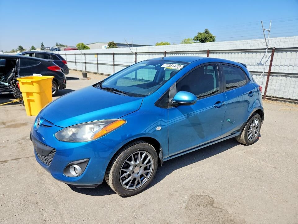 2011 MAZDA Mazda2