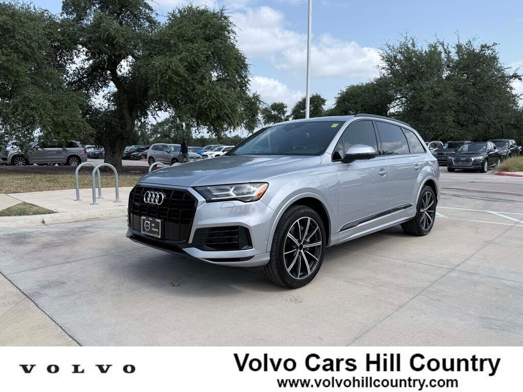 2020 AUDI Q7