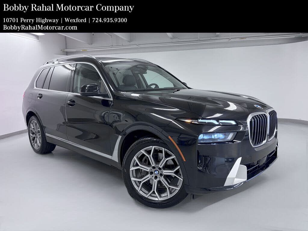 2023 BMW X7