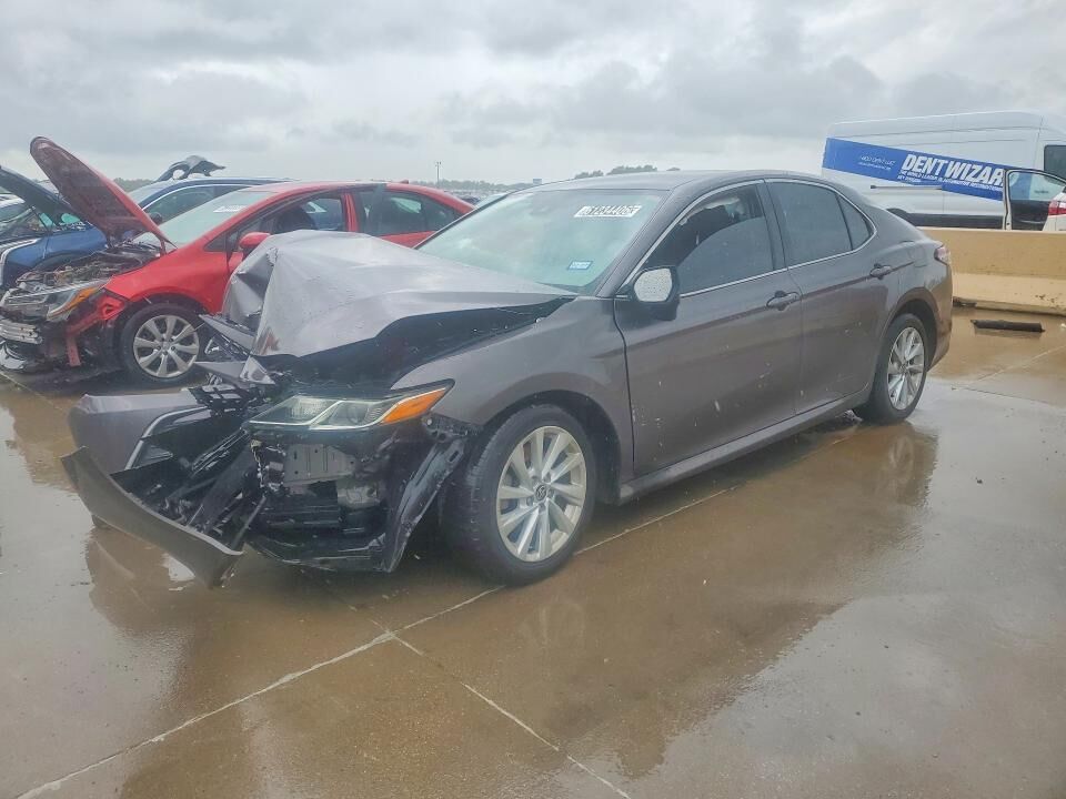 2022 TOYOTA Camry