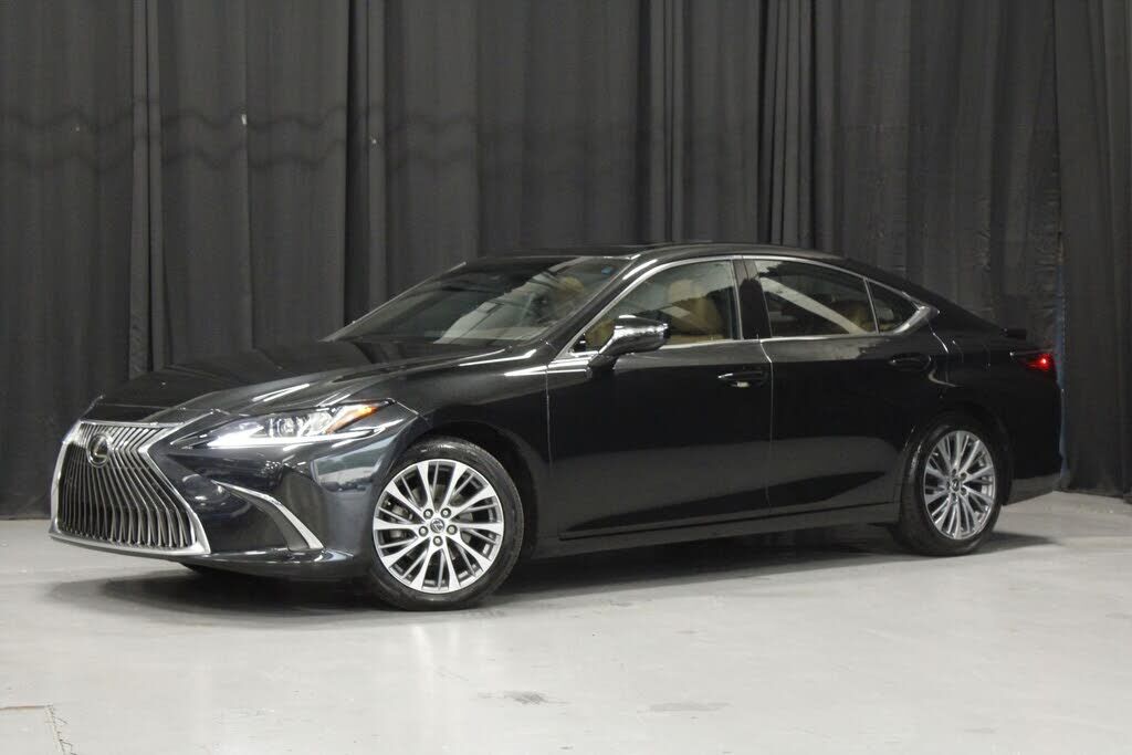 2021 LEXUS ES