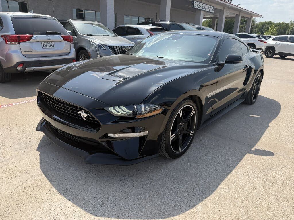 2021 FORD Mustang