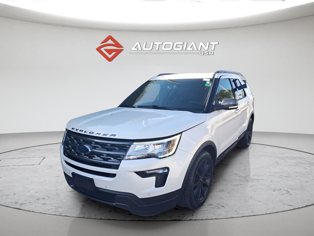 2019 FORD Explorer