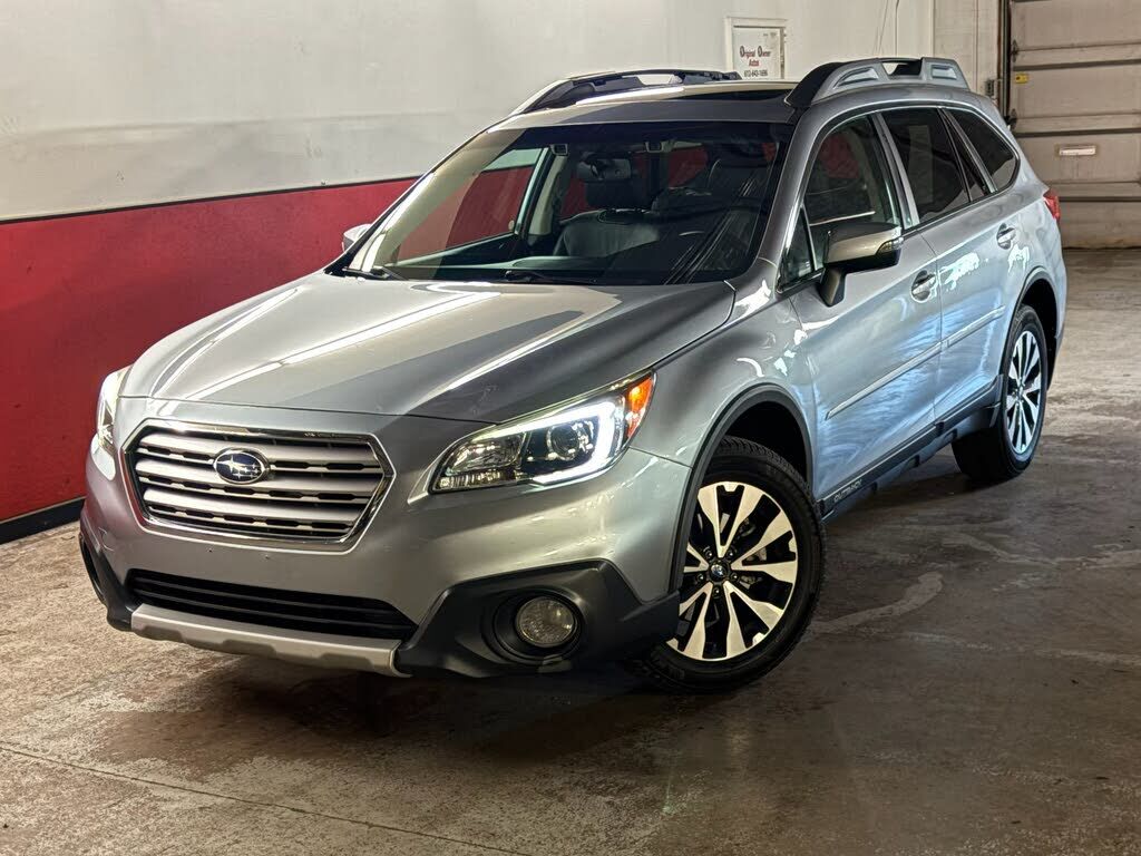 2015 SUBARU Outback