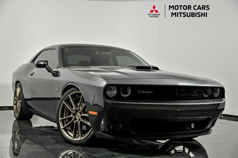 2016 DODGE Challenger