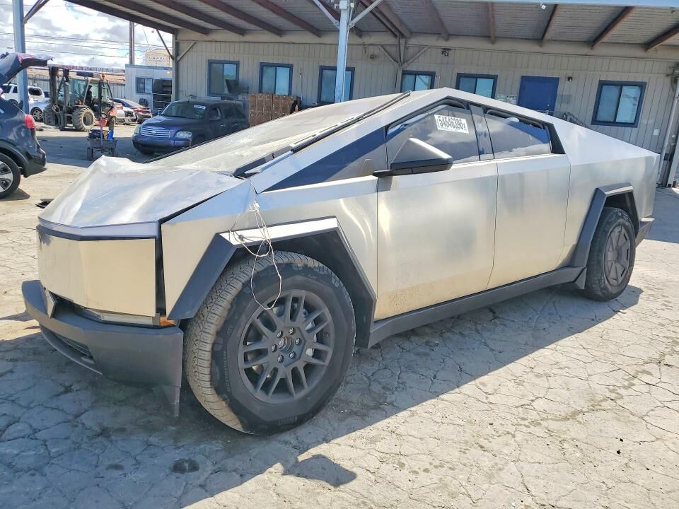 2026 TESLA Cybertruck