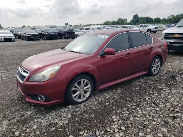 2013 SUBARU Legacy