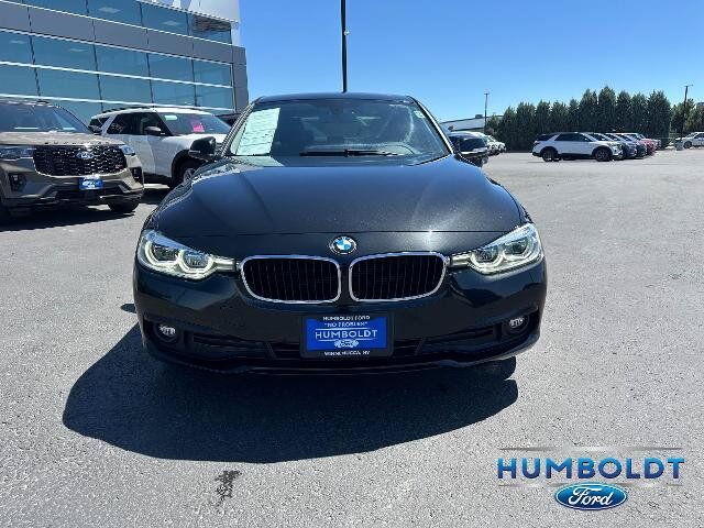 2018 BMW 320i