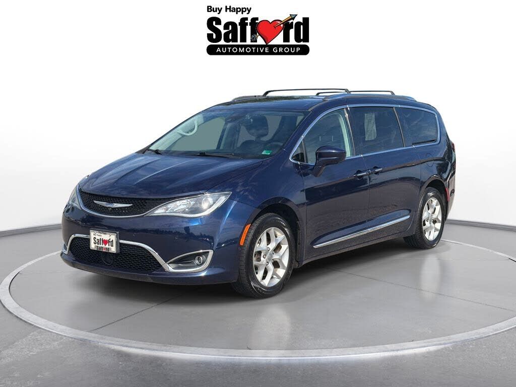 2019 CHRYSLER Pacifica