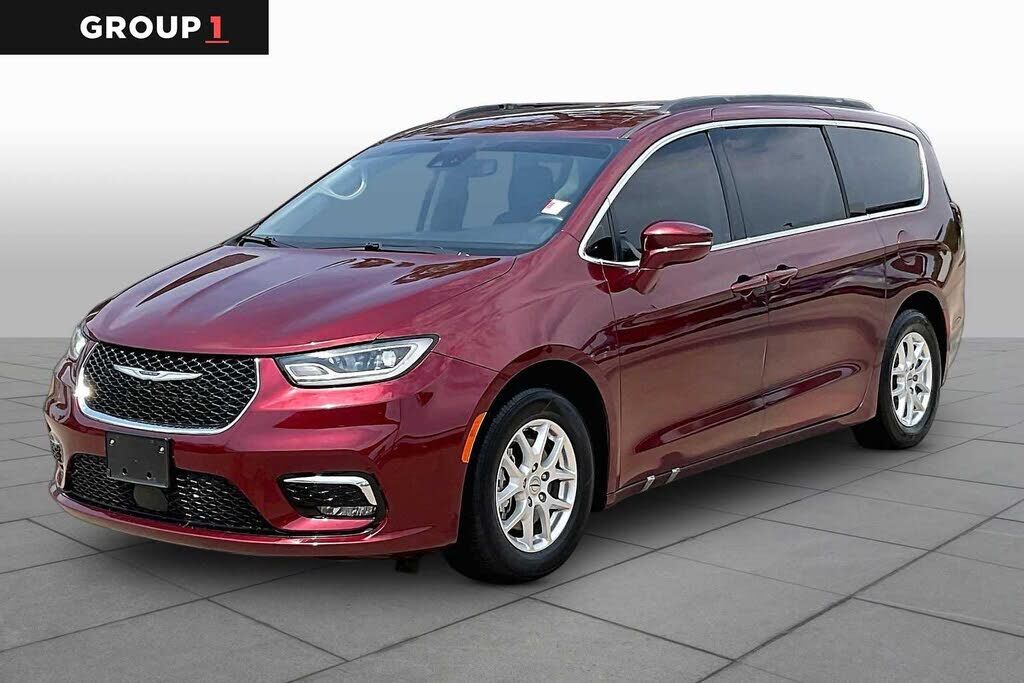 2022 CHRYSLER Pacifica