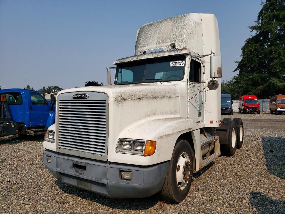 2000 FREIGHTLINER Long Conv.