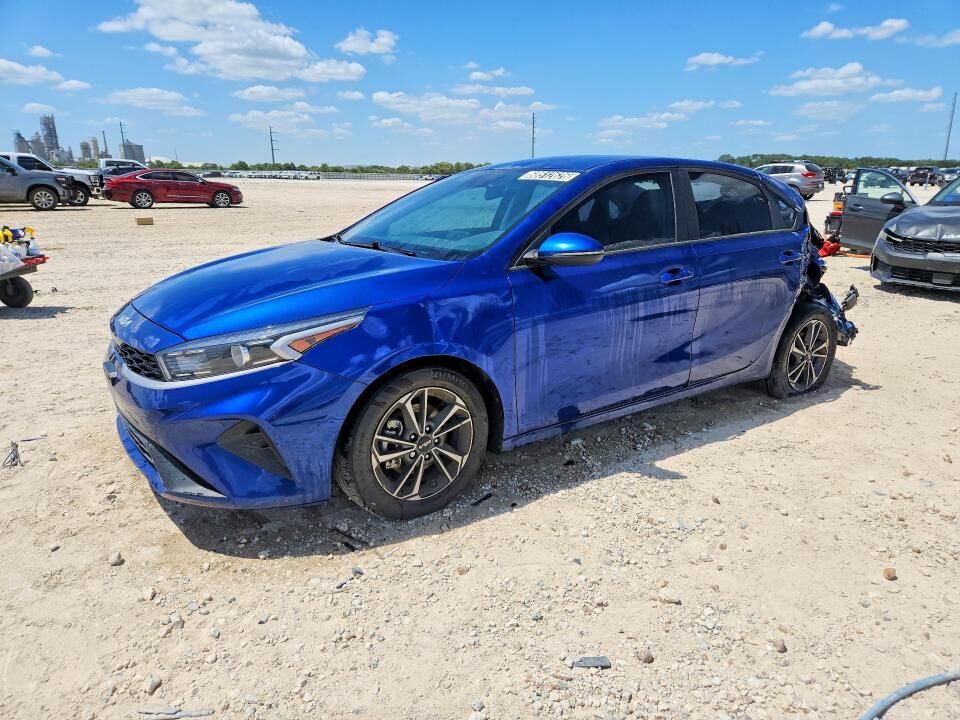 2024 KIA Forte
