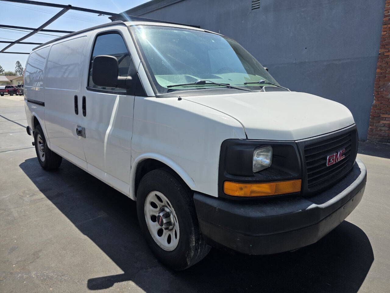 2010 GMC Savana