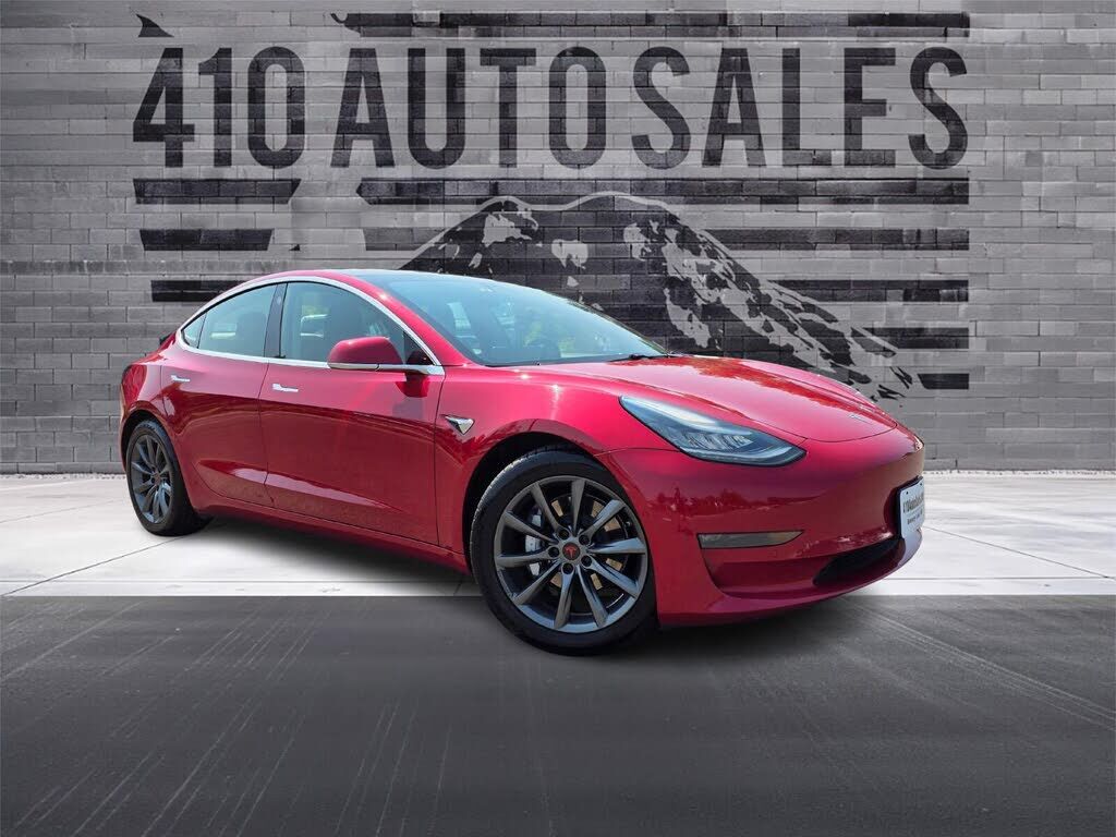 2018 TESLA Model 3