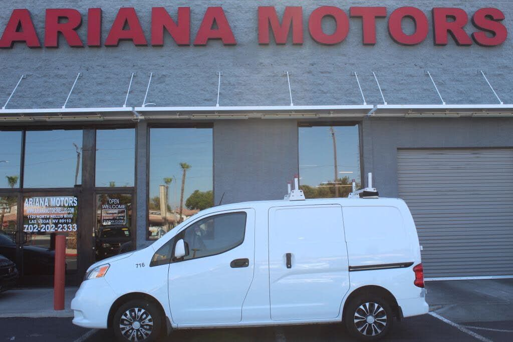 2018 NISSAN NV200