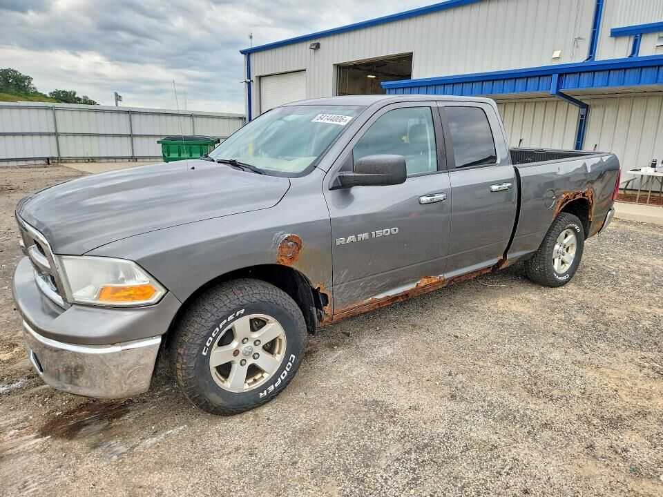 2011 DODGE Ram