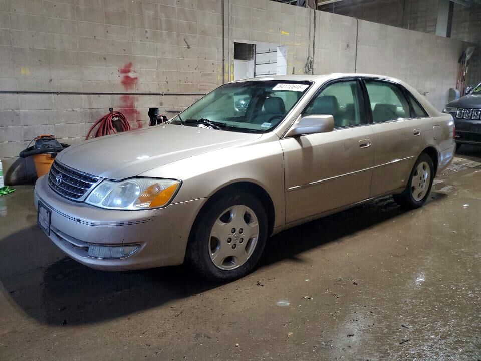 2004 TOYOTA Avalon
