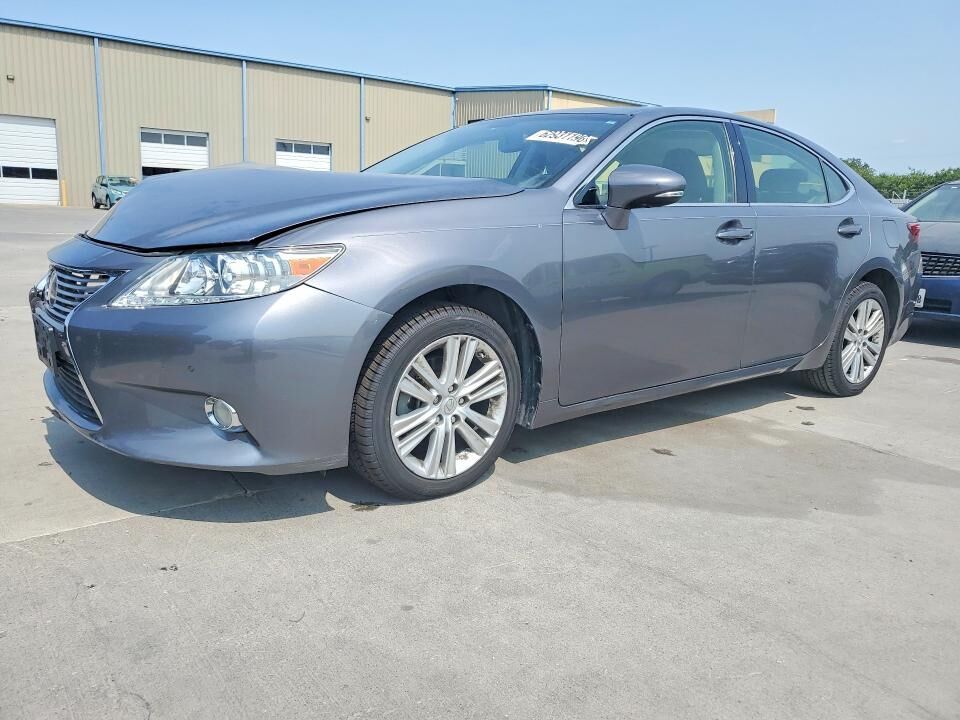 2015 LEXUS ES
