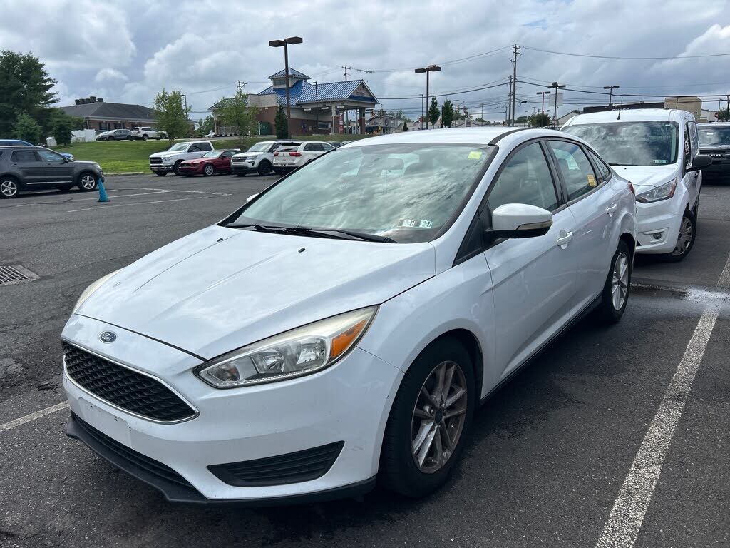 2017 FORD Focus