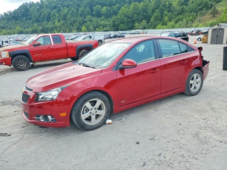 2013 CHEVROLET Cruze