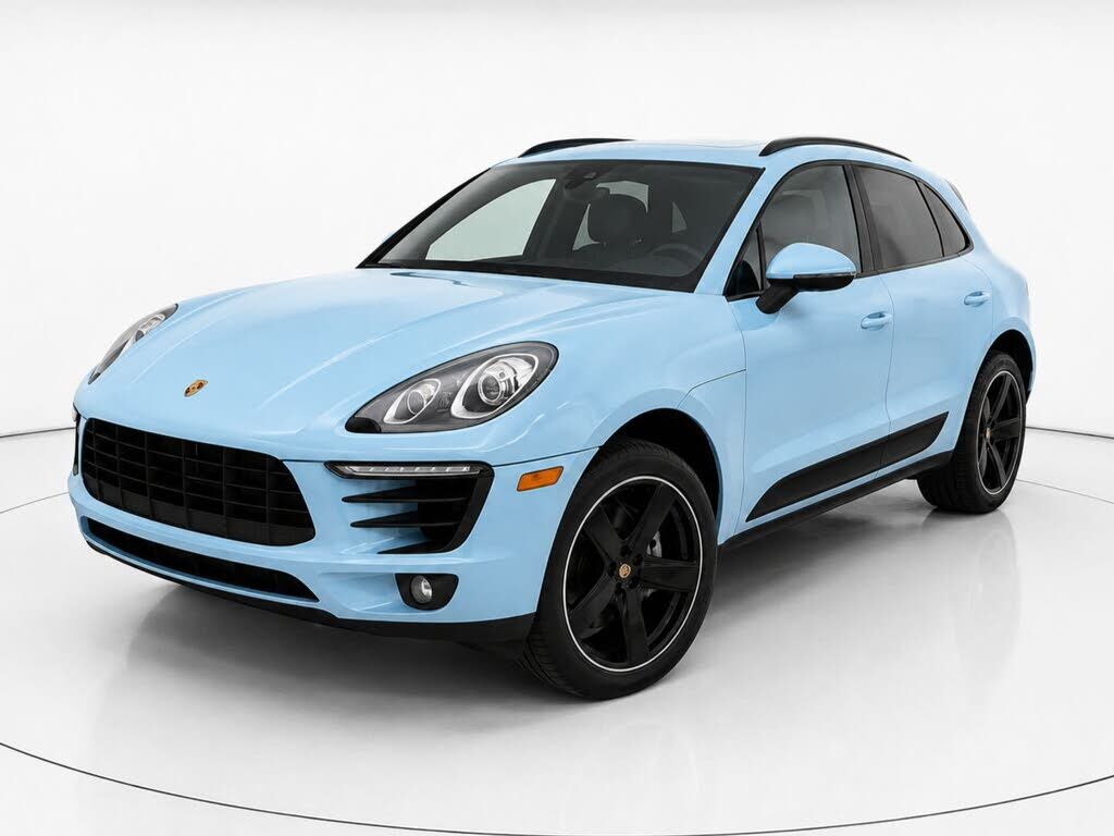 2018 PORSCHE Macan