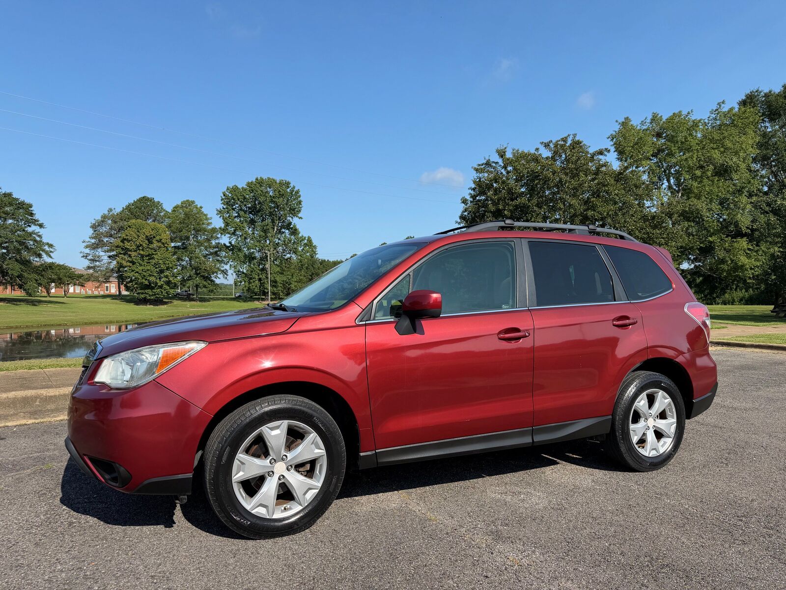 2015 SUBARU Forester