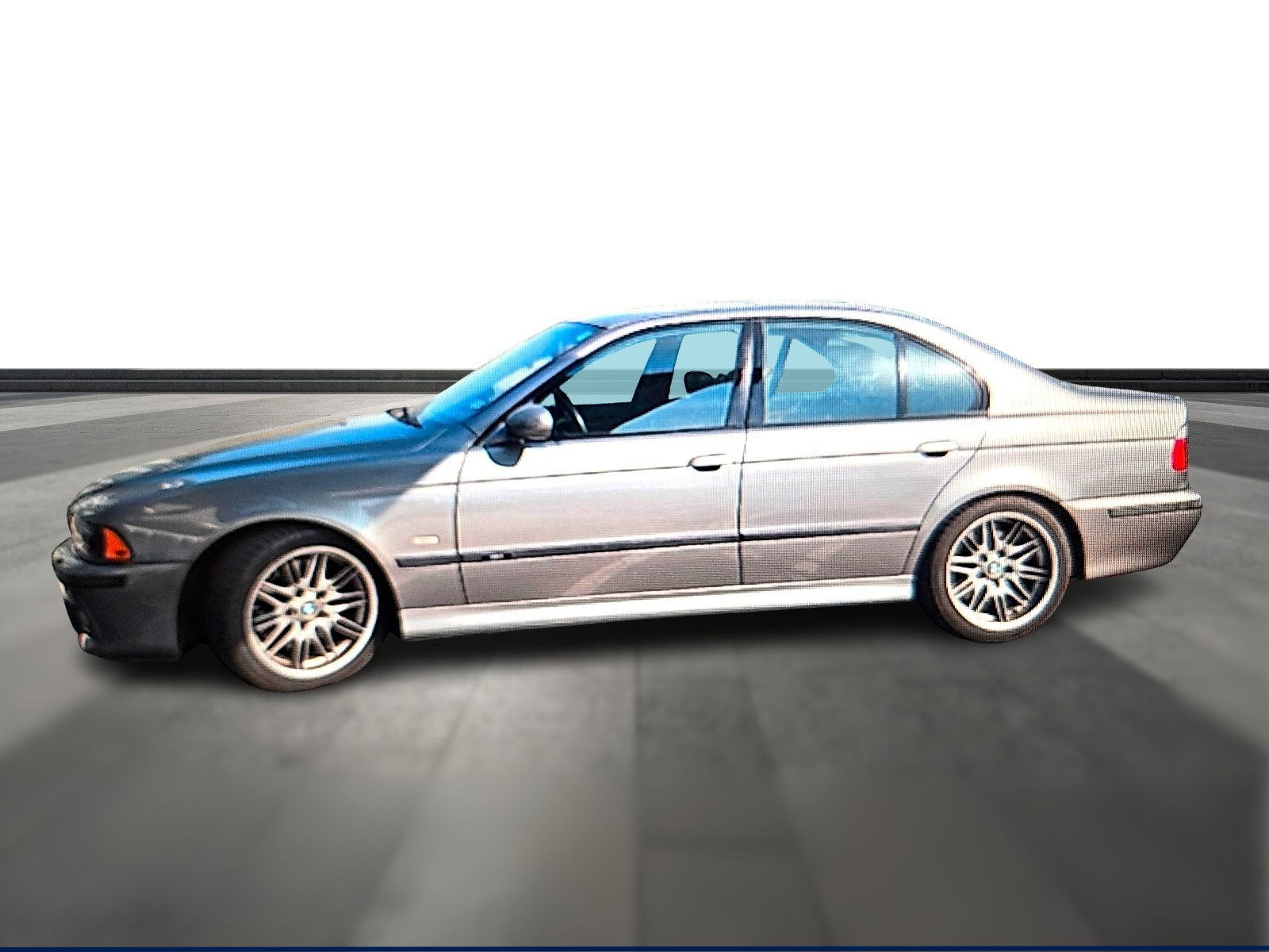 2002 BMW M5