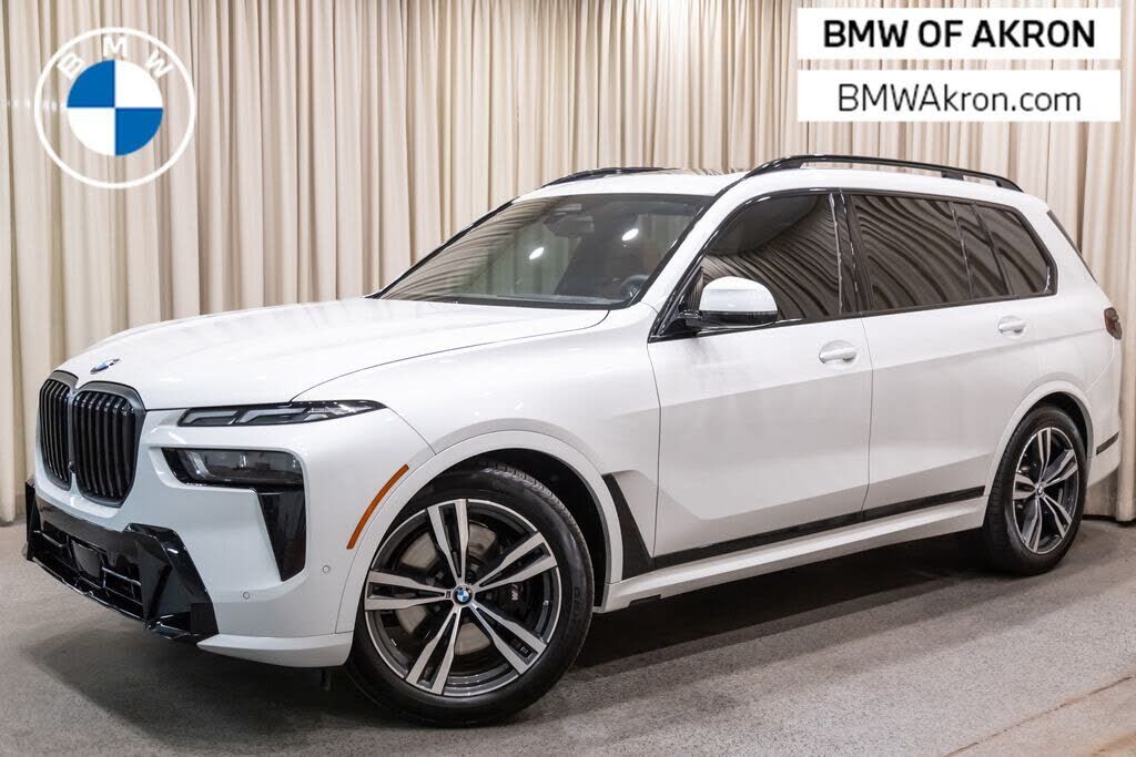2025 BMW X7
