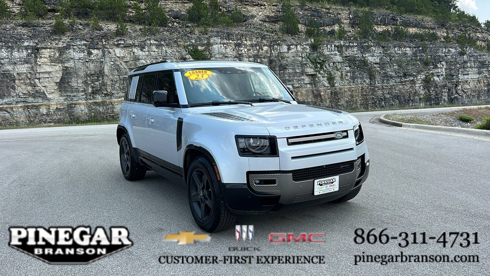 2023 LAND ROVER Defender
