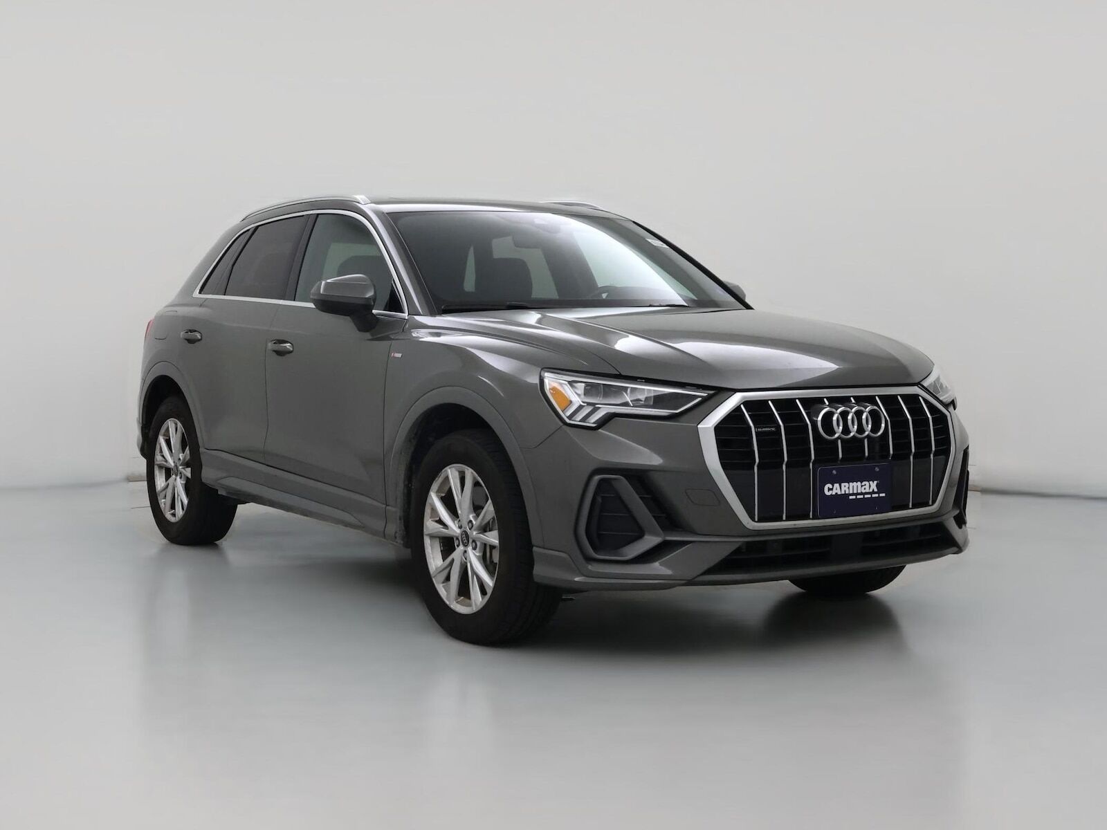 2023 AUDI Q3