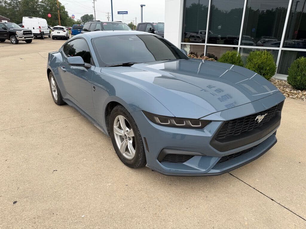 2024 FORD Mustang