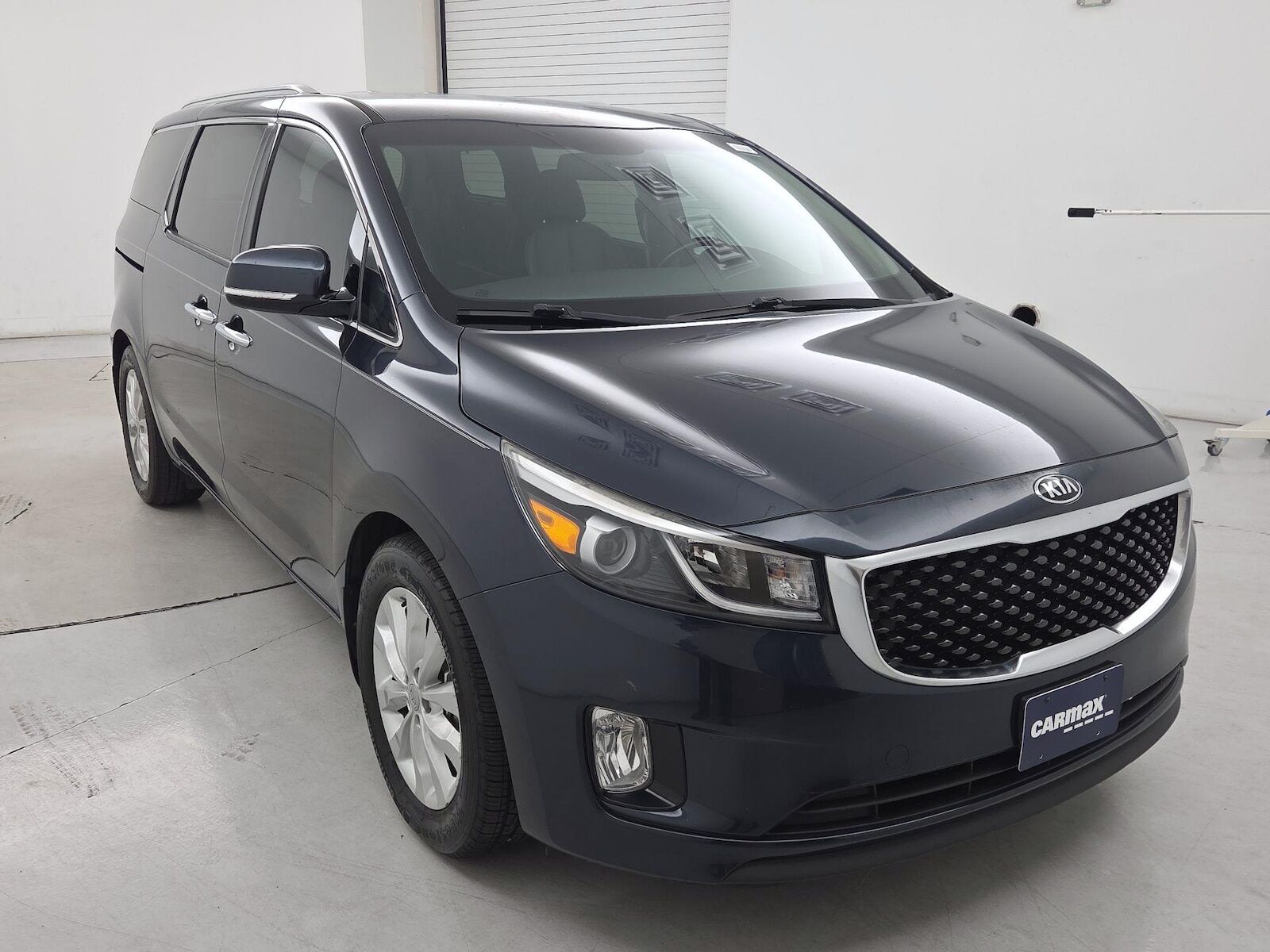 2016 KIA Sedona
