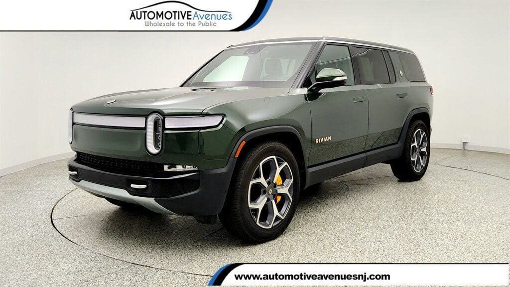 2023 RIVIAN R1S