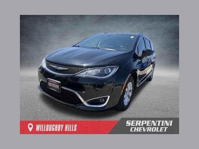 2019 CHRYSLER Pacifica