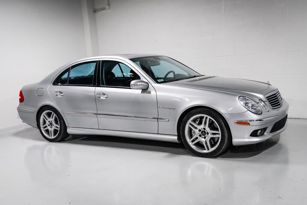 2005 MERCEDES-BENZ E-Class