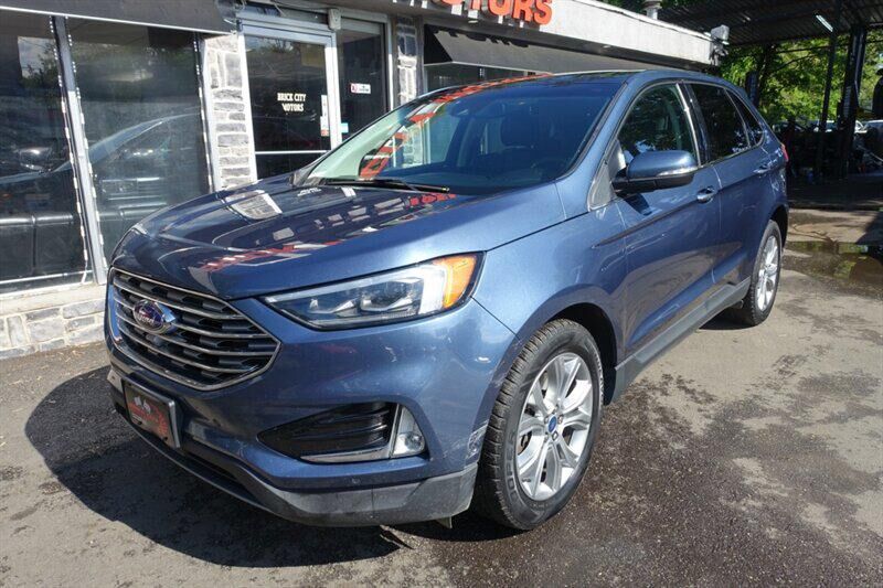 2019 FORD Edge