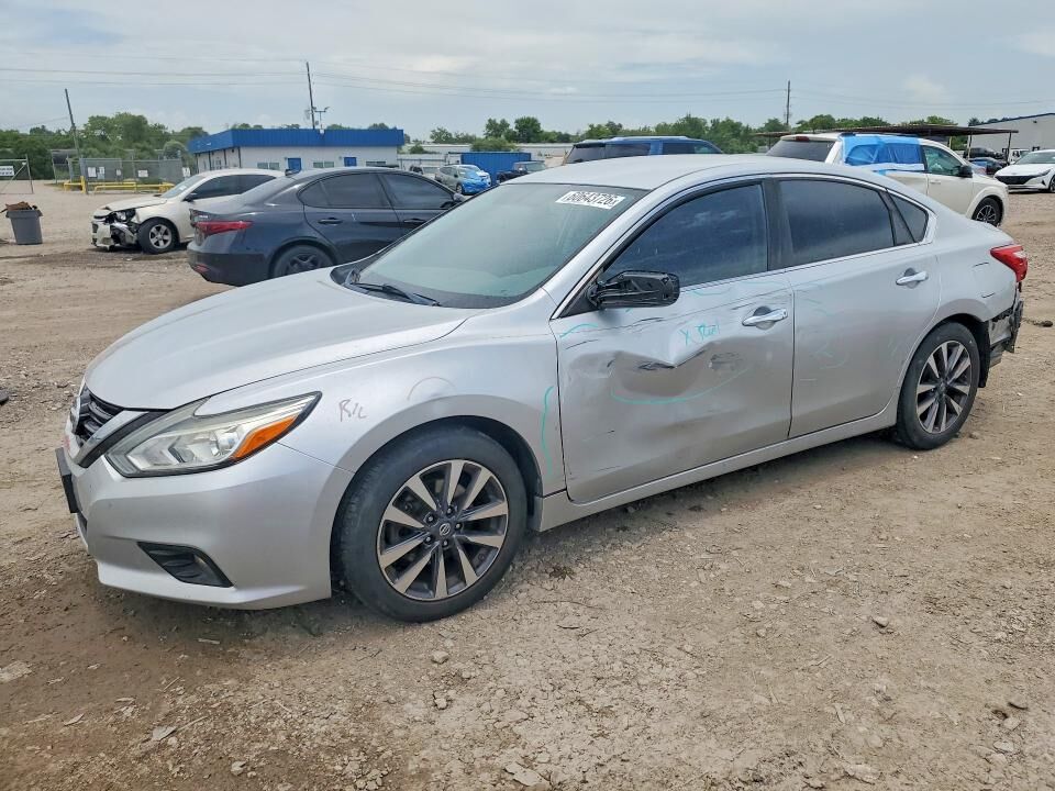 2017 NISSAN Altima