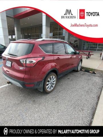 2017 FORD Escape