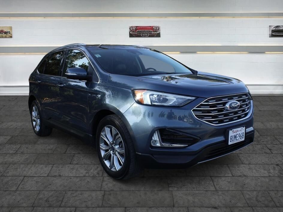 2019 FORD Edge