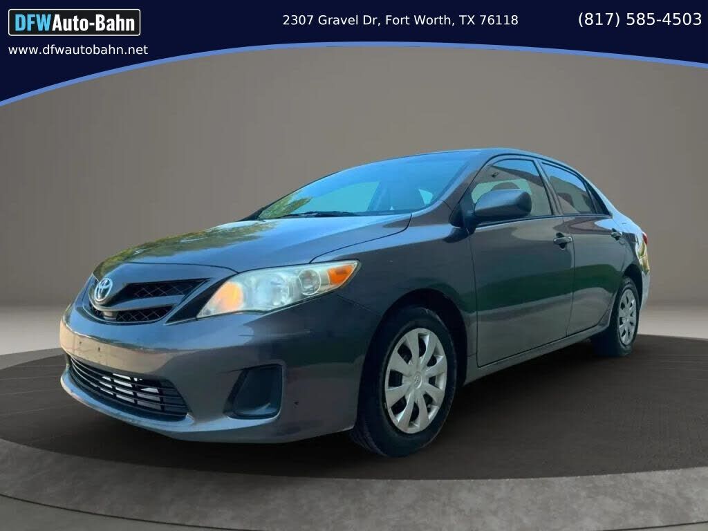 2013 TOYOTA Corolla