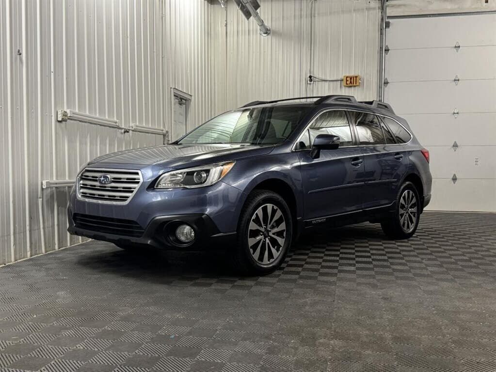 2017 SUBARU Outback