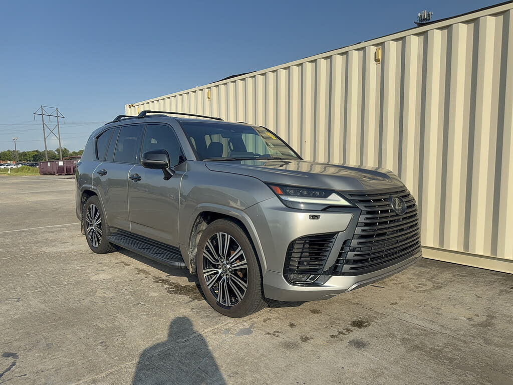 2023 LEXUS LX