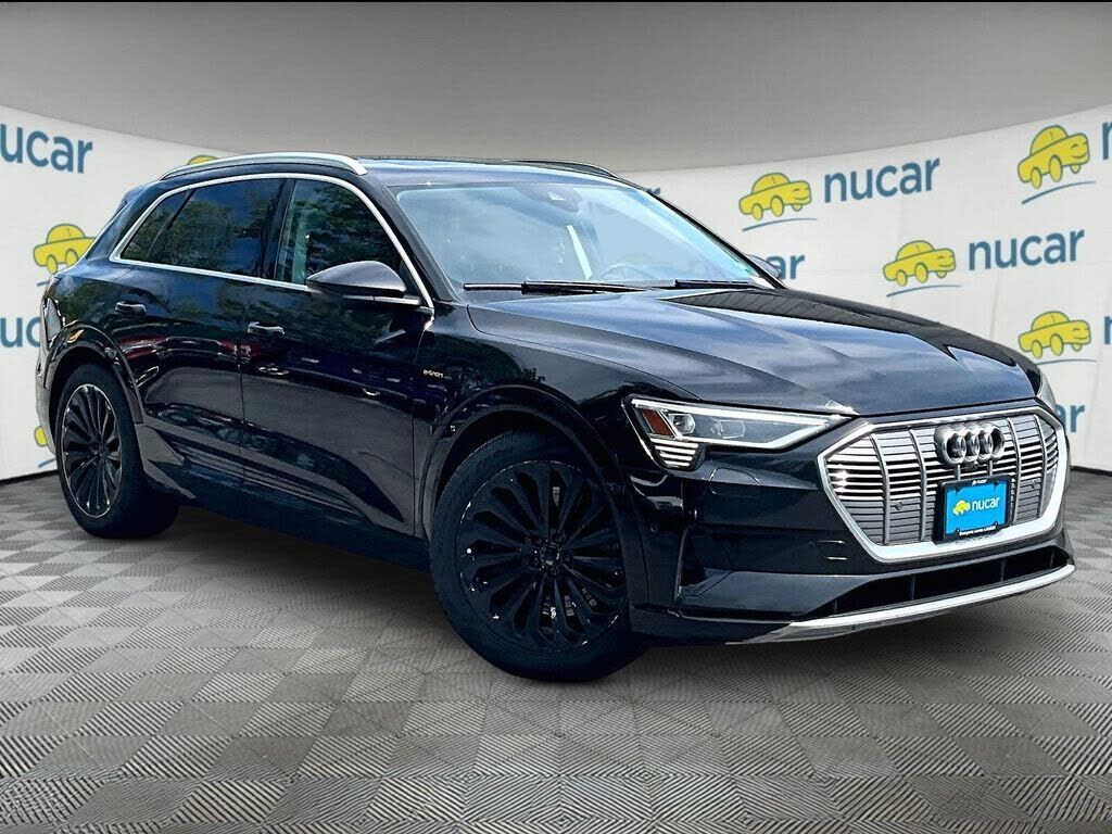 2019 AUDI e-tron