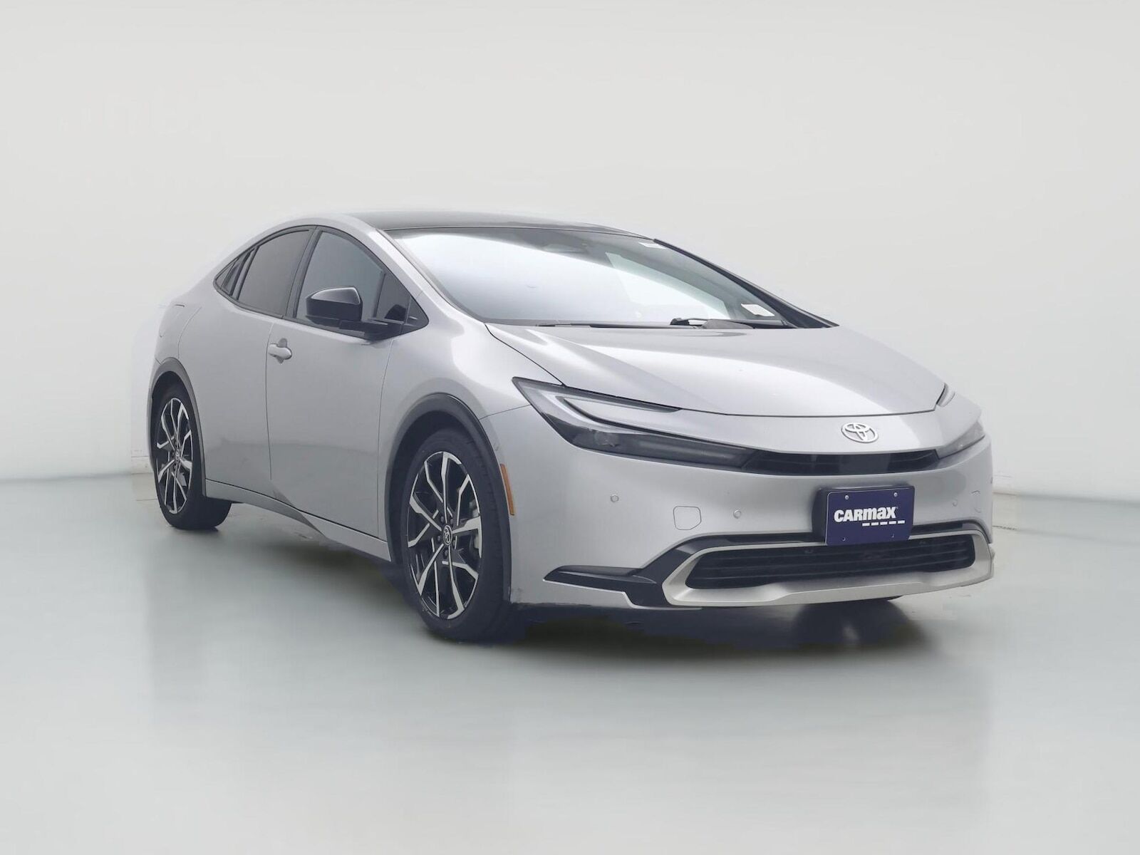 2024 TOYOTA Prius
